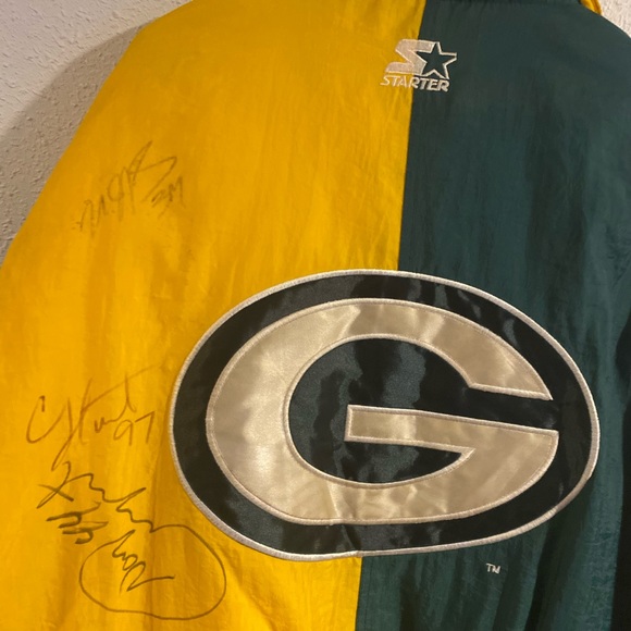 Vintage Starter Green Bay Packers jacket Signed by 4 Players - Picture 5 of 6